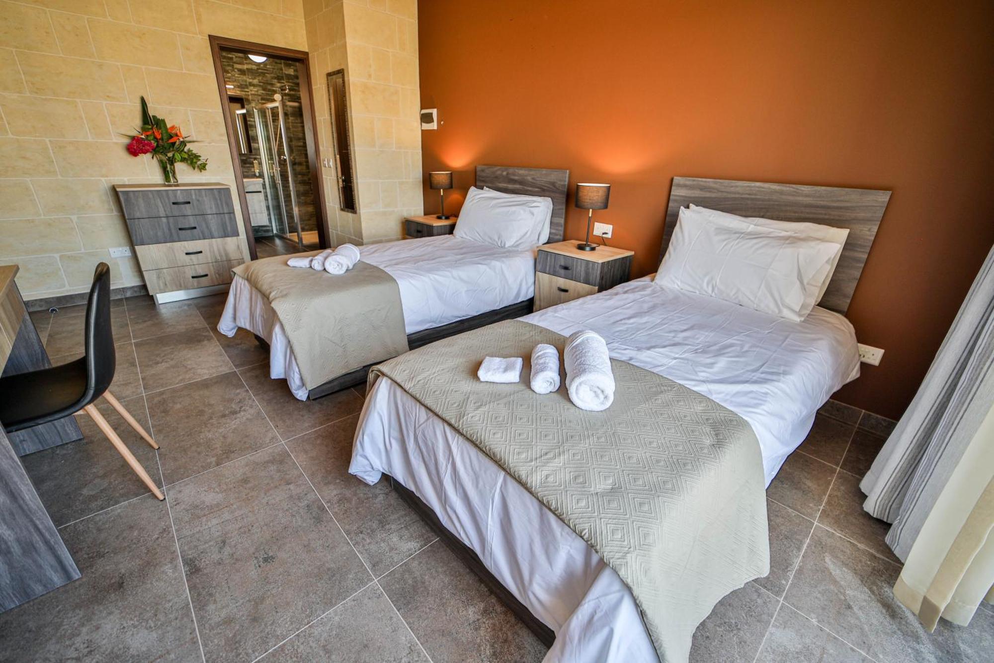 49 Sunrise Lodge Ghajnsielem Luaran gambar