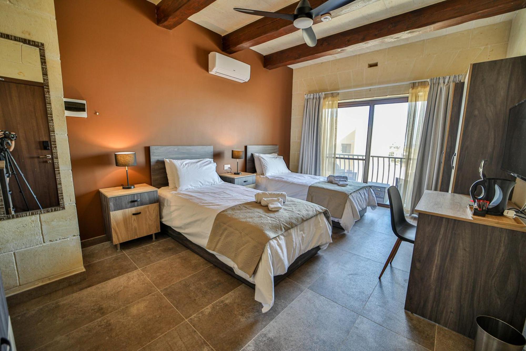 49 Sunrise Lodge Ghajnsielem Luaran gambar
